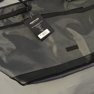 Kenneth Cole Duffle Bag
